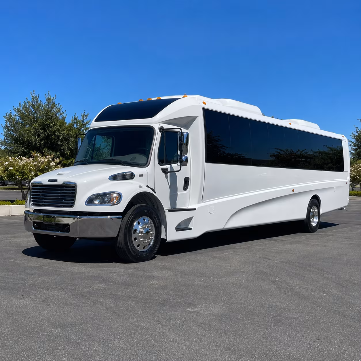 15-35 Passenger Minibus Exterior