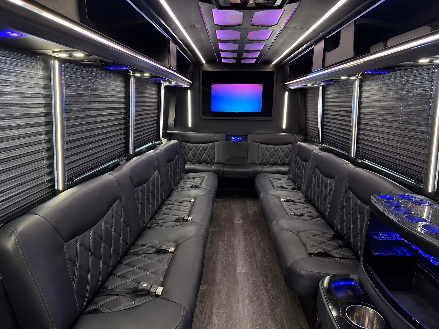 Santee Winery Tour & Pub Crawl Transportation