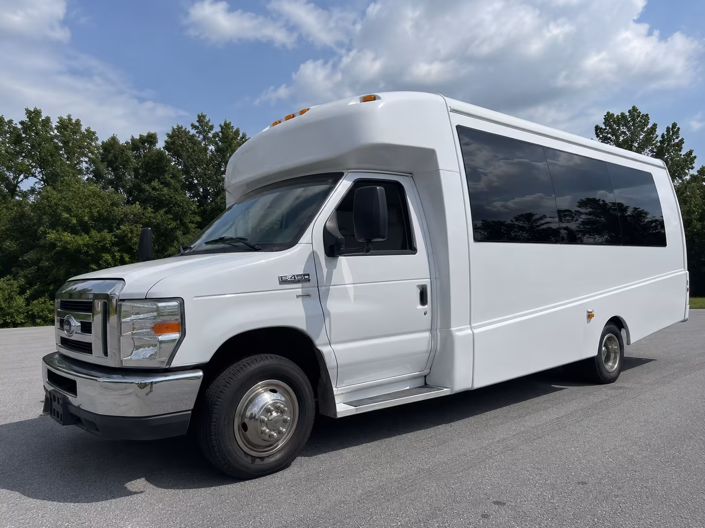 Vista Homecoming & Prom Party Bus Rentals